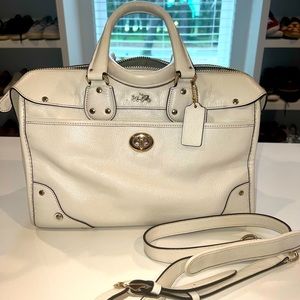 Coach leather Rhyder satchel Handbag 32 white chalk beige color L@@K